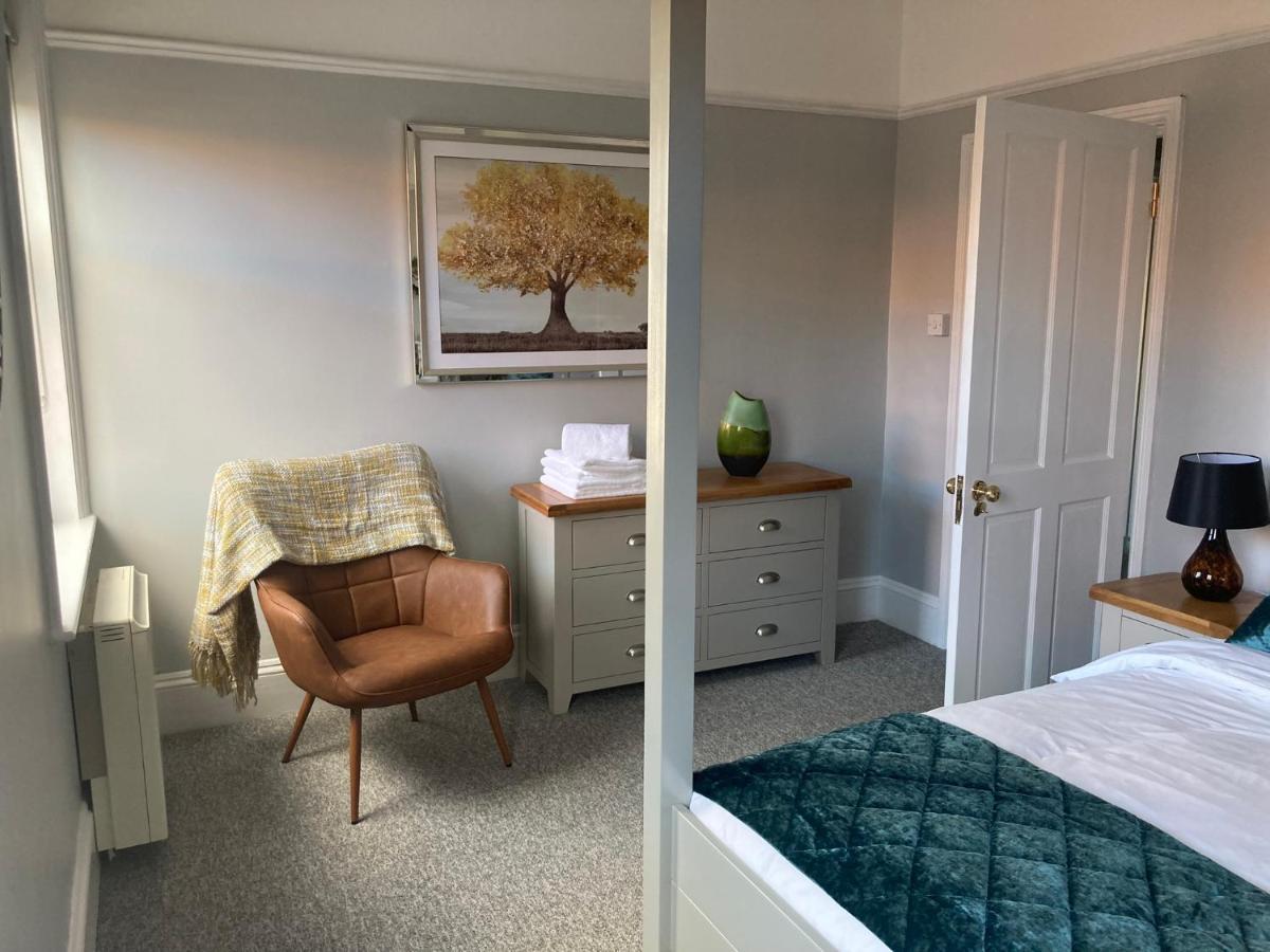 Stylish Flat In Yeovil Somerset Extérieur photo